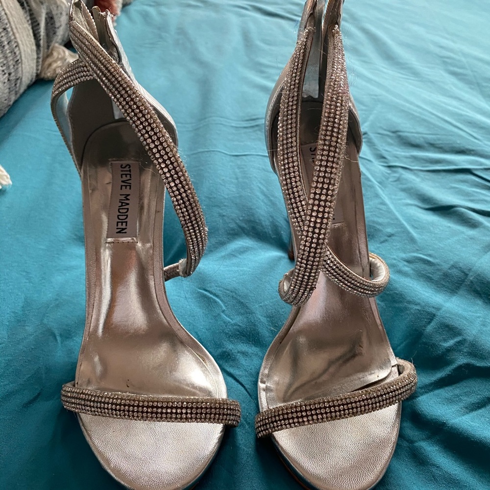 STEVE MADDEN HEELS